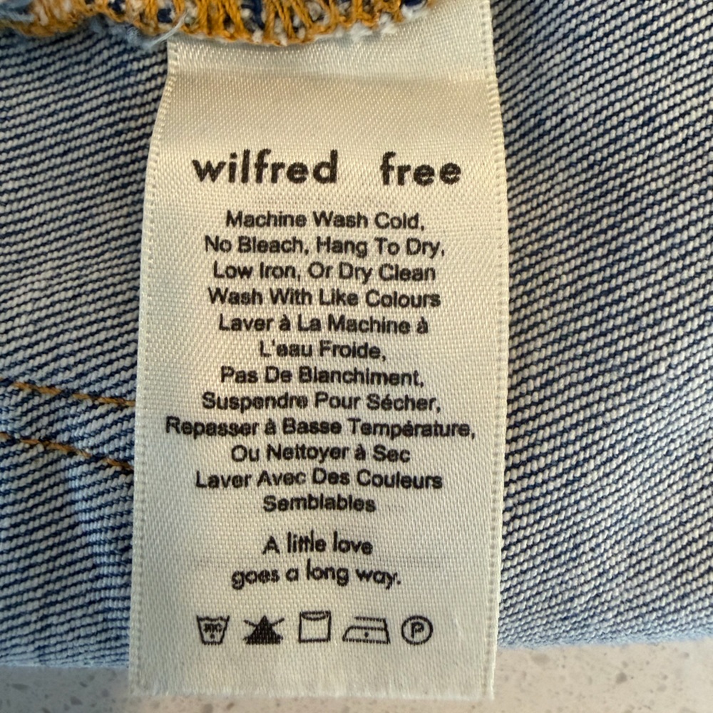 Aritzia Wilfred Free Vintage Light Blue ‘Tanit’ Raw Hem Denim Mini Skirt - Picture 12 of 12